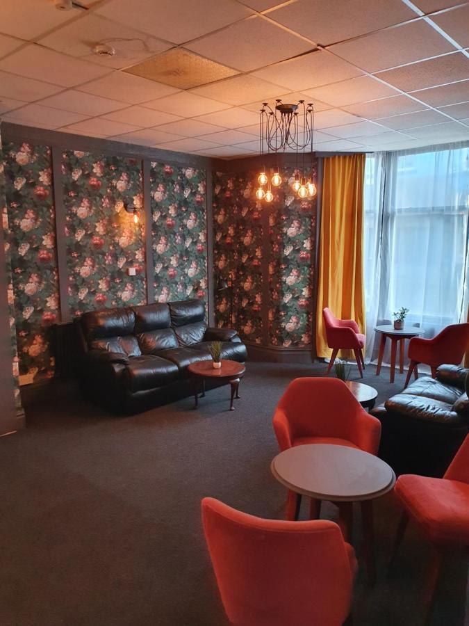 בלקפול Balkan Hotel מראה חיצוני תמונה