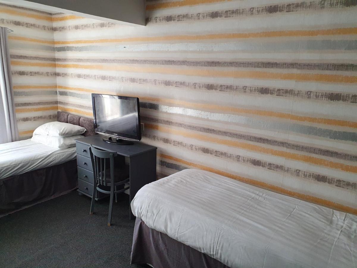 בלקפול Balkan Hotel מראה חיצוני תמונה