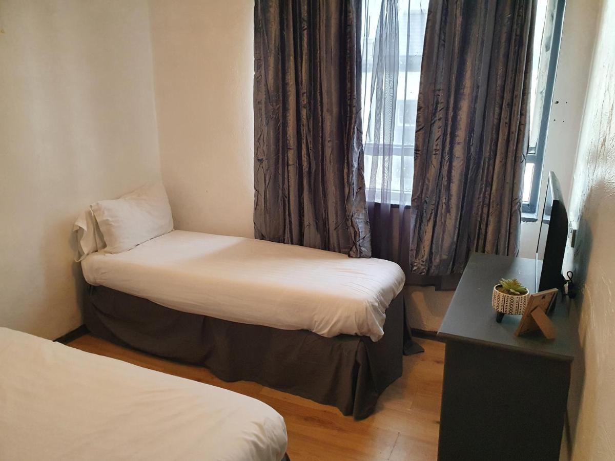בלקפול Balkan Hotel מראה חיצוני תמונה